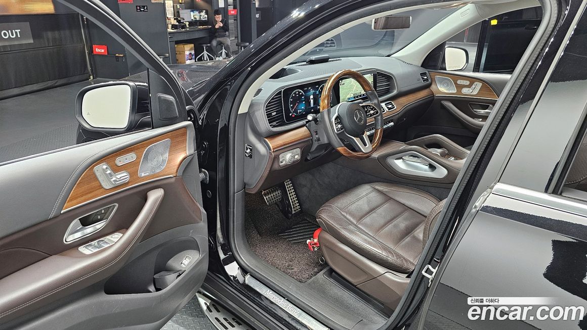 Mercedes-Benz GLS-Class 2020