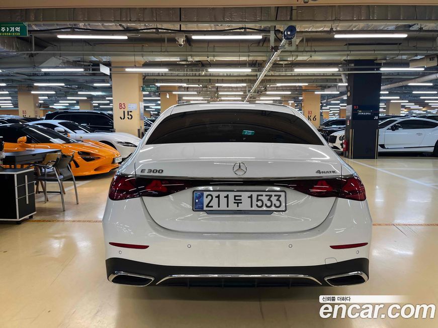 Mercedes-Benz E-Class 2025