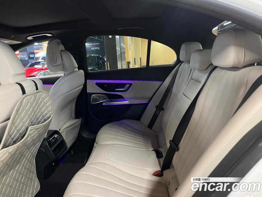 Mercedes-Benz E-Class 2025