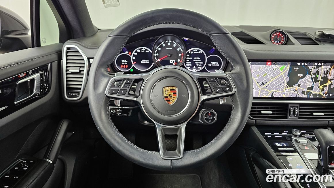 Porsche Cayenne 2021