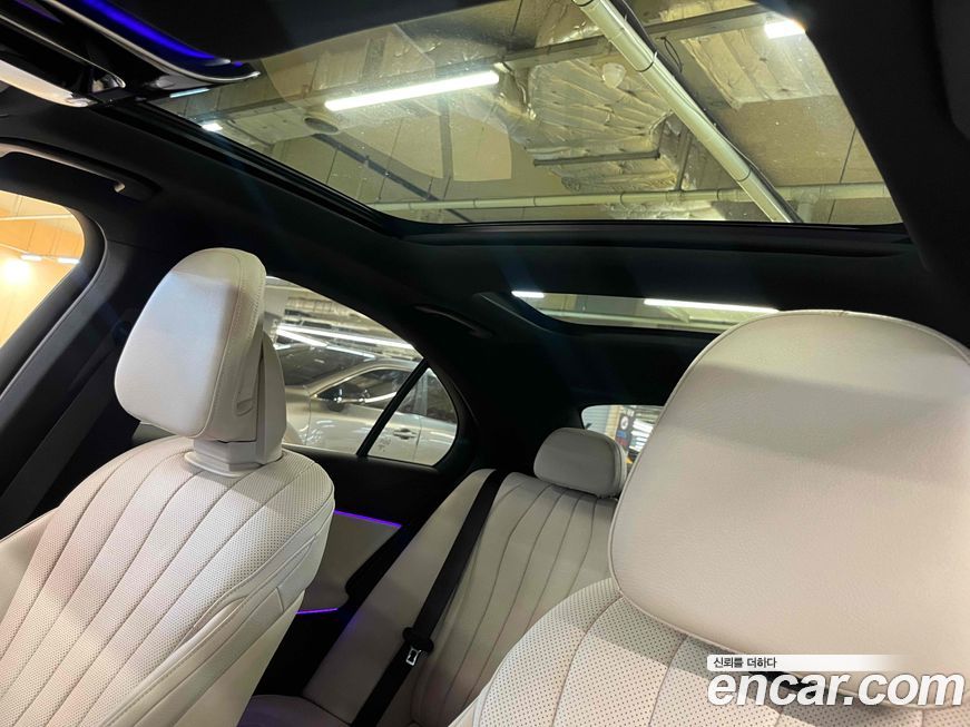 Mercedes-Benz E-Class 2025