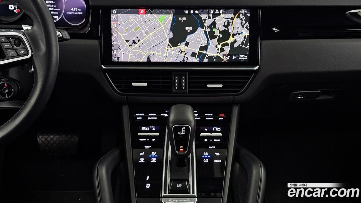 Porsche Cayenne 2021