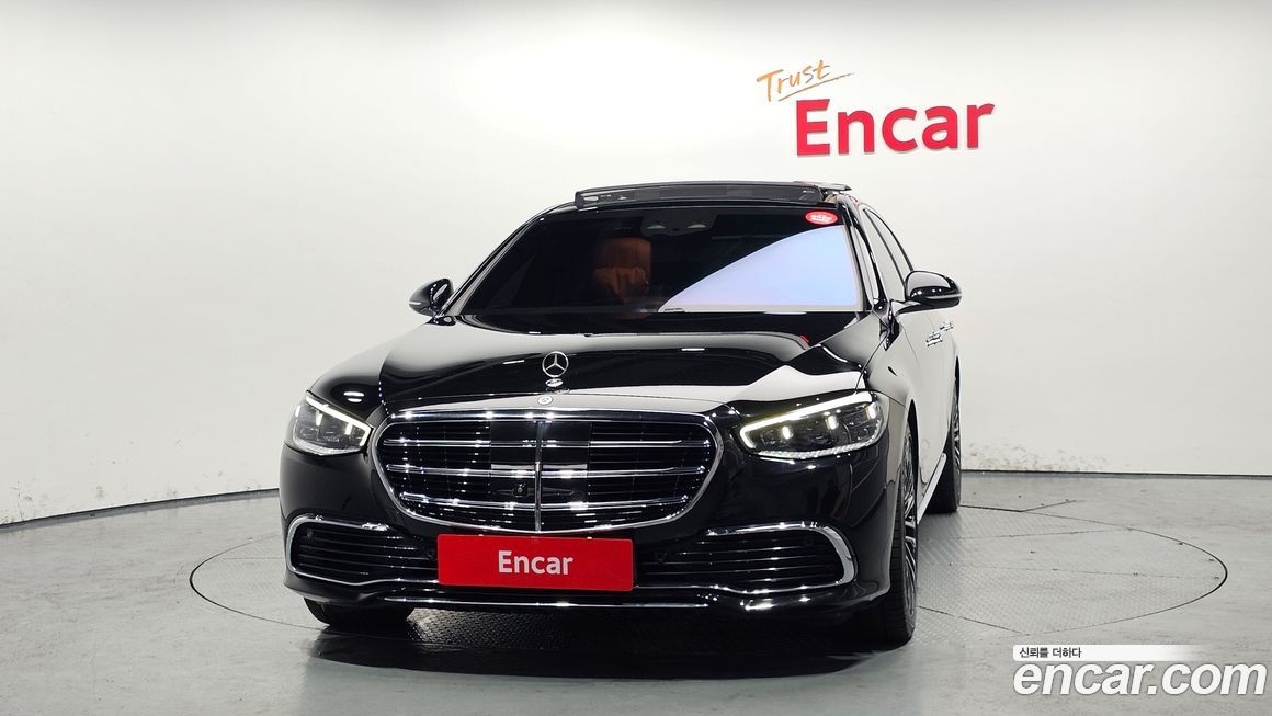 Mercedes-Benz S-Class 2021