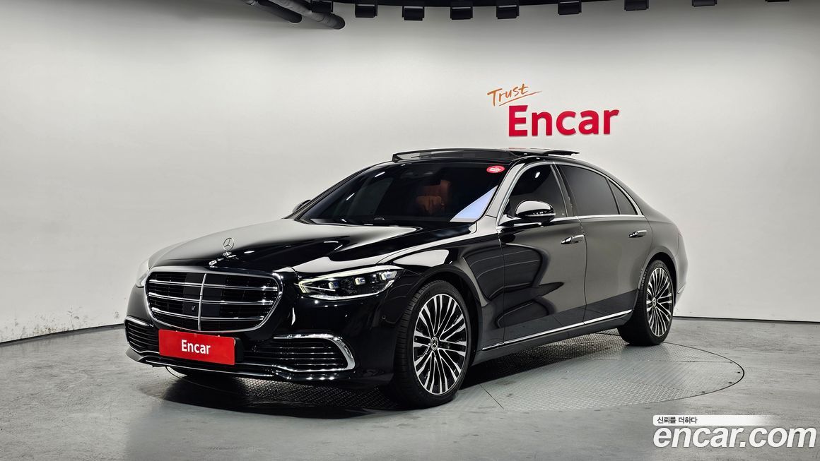 Mercedes-Benz S-Class 2021