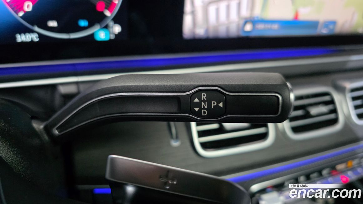 Mercedes-Benz GLS-Class 2024