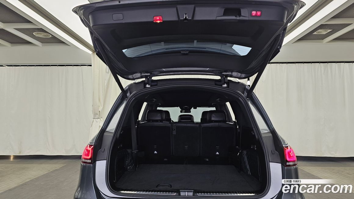 Mercedes-Benz GLS-Class 2021