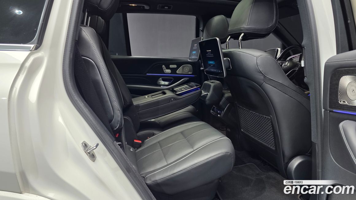 Mercedes-Benz GLS-Class 2024