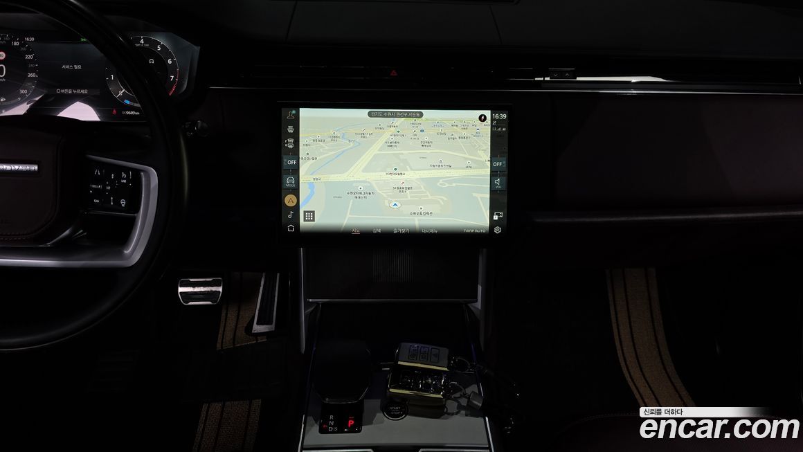 Land Rover Range Rover 2024