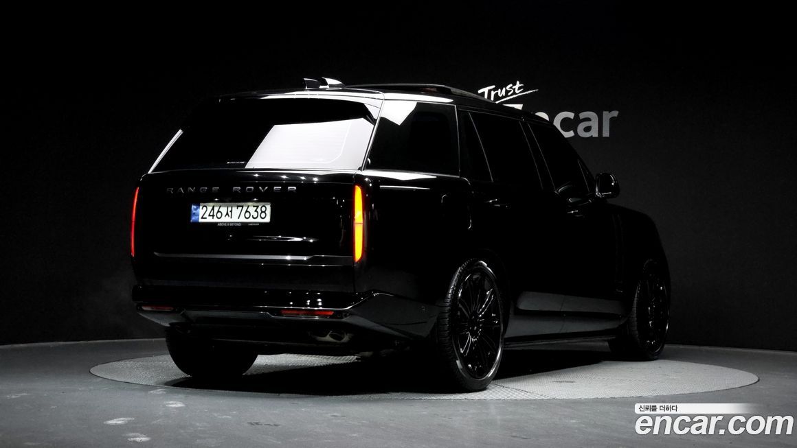Land Rover Range Rover 2024