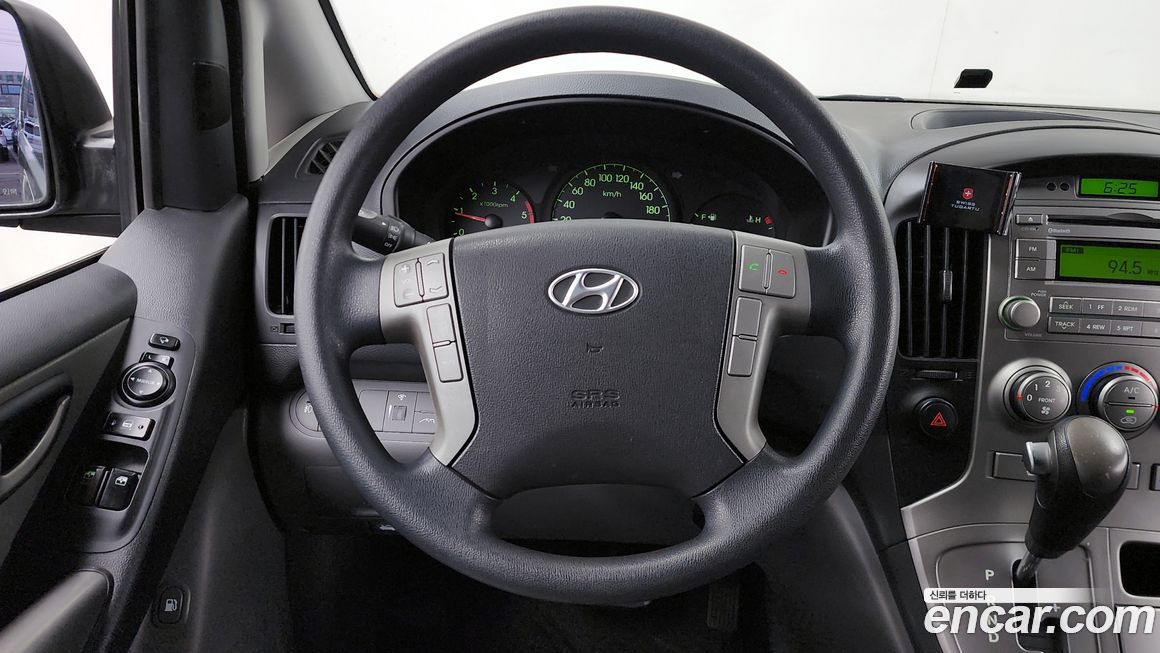 Hyundai Starex 2012