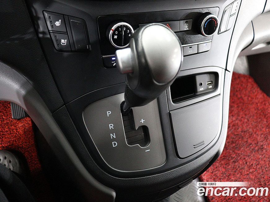 Hyundai Starex 2021