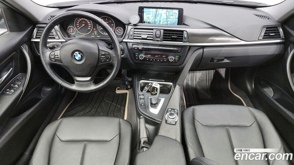 BMW 3-Series 2013