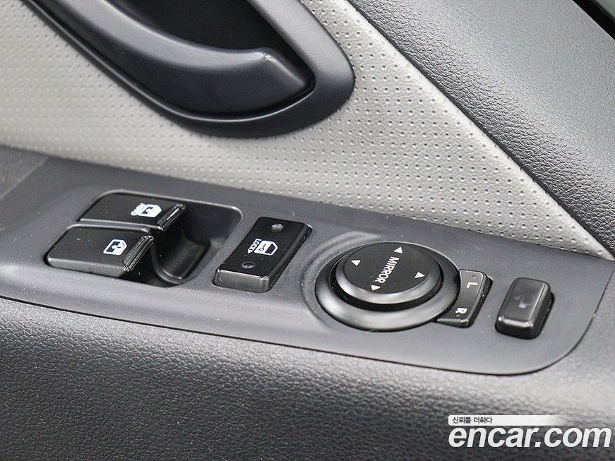Hyundai Starex 2021