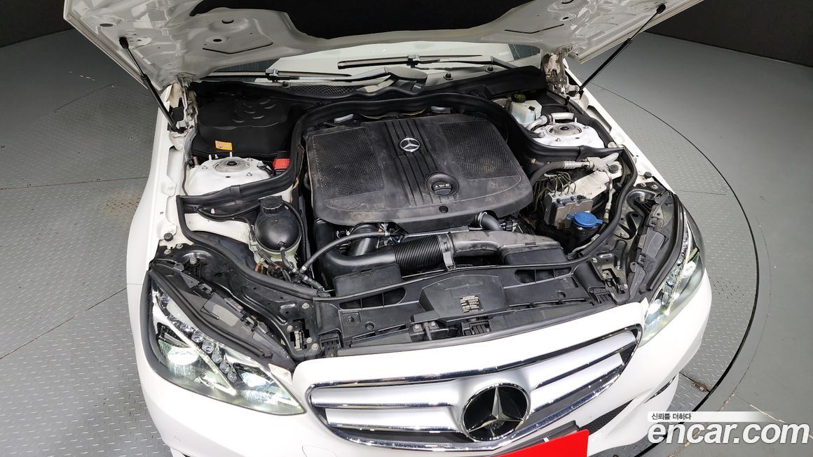 Mercedes-Benz E-Class 2014