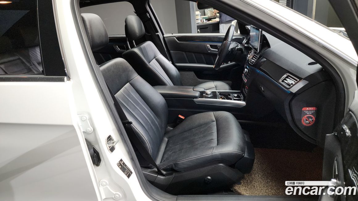Mercedes-Benz E-Class 2014