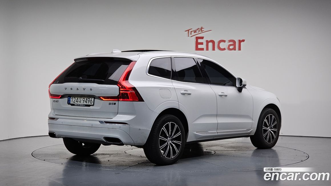 Volvo XC60 2021