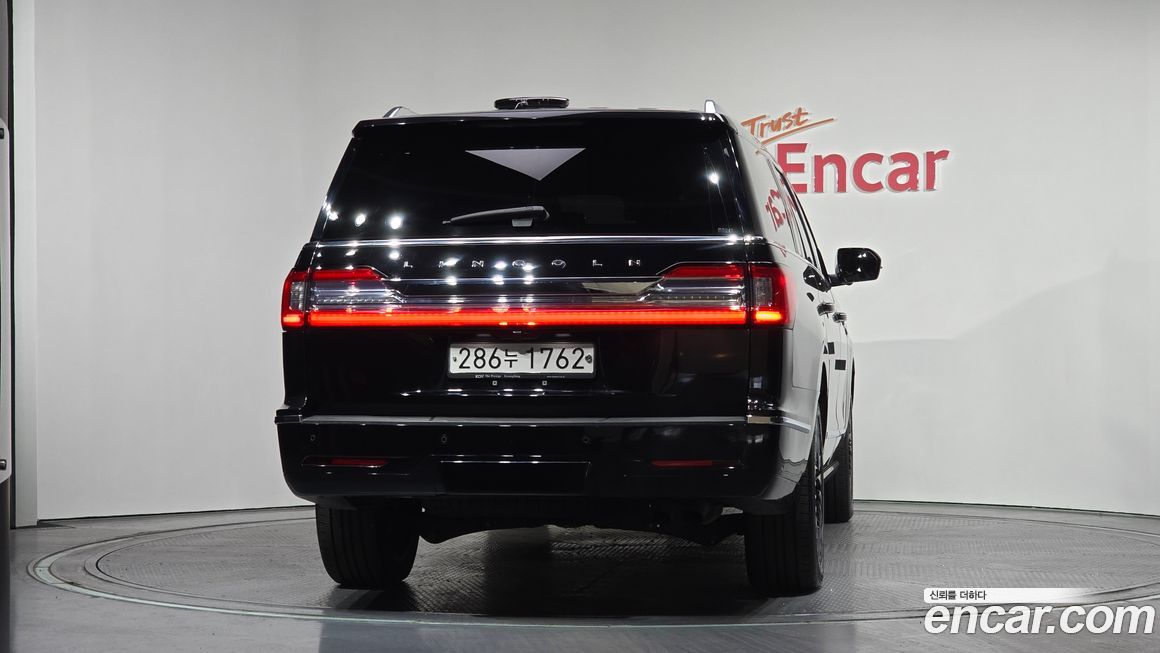 Lincoln Navigator 2020