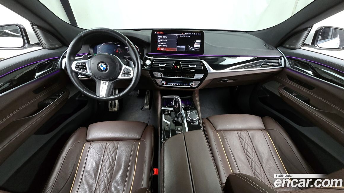 BMW Gran Turismo 2023