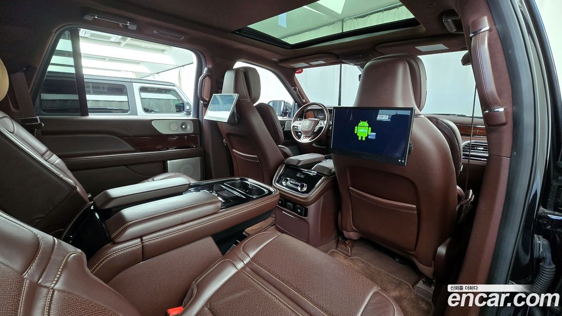 Lincoln Navigator 2020