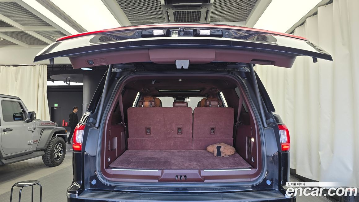 Lincoln Navigator 2020