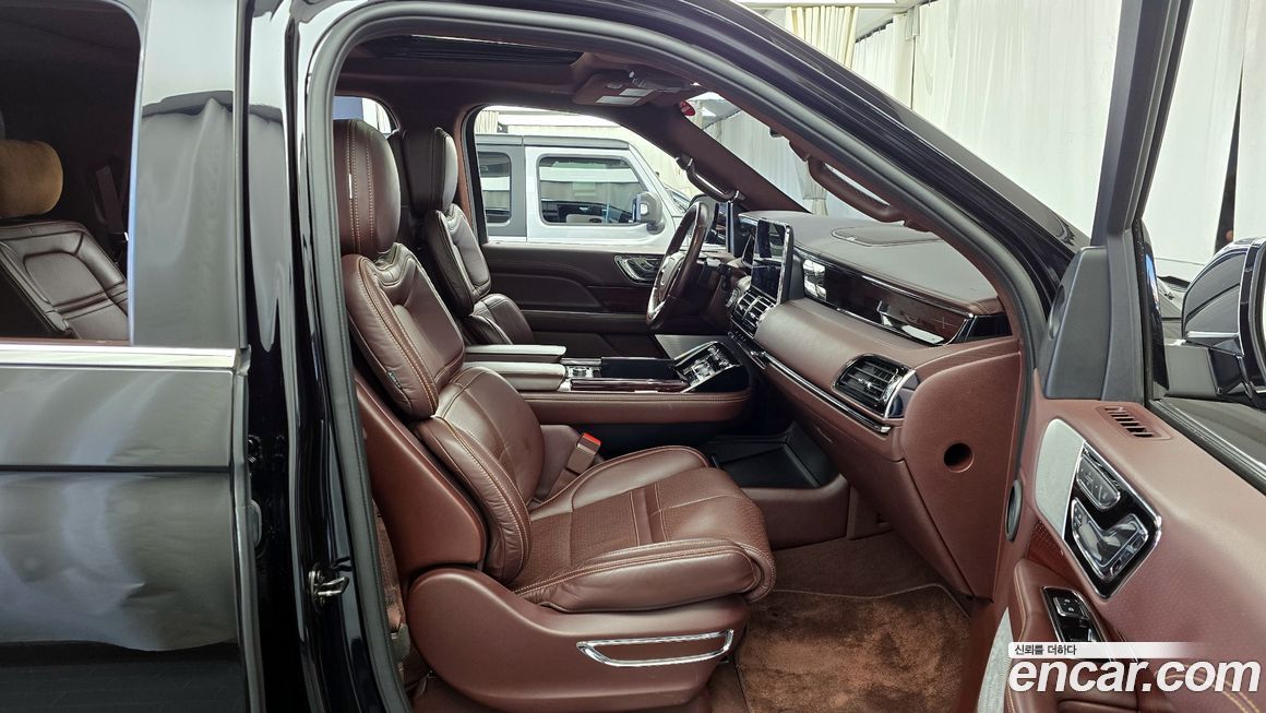 Lincoln Navigator 2020