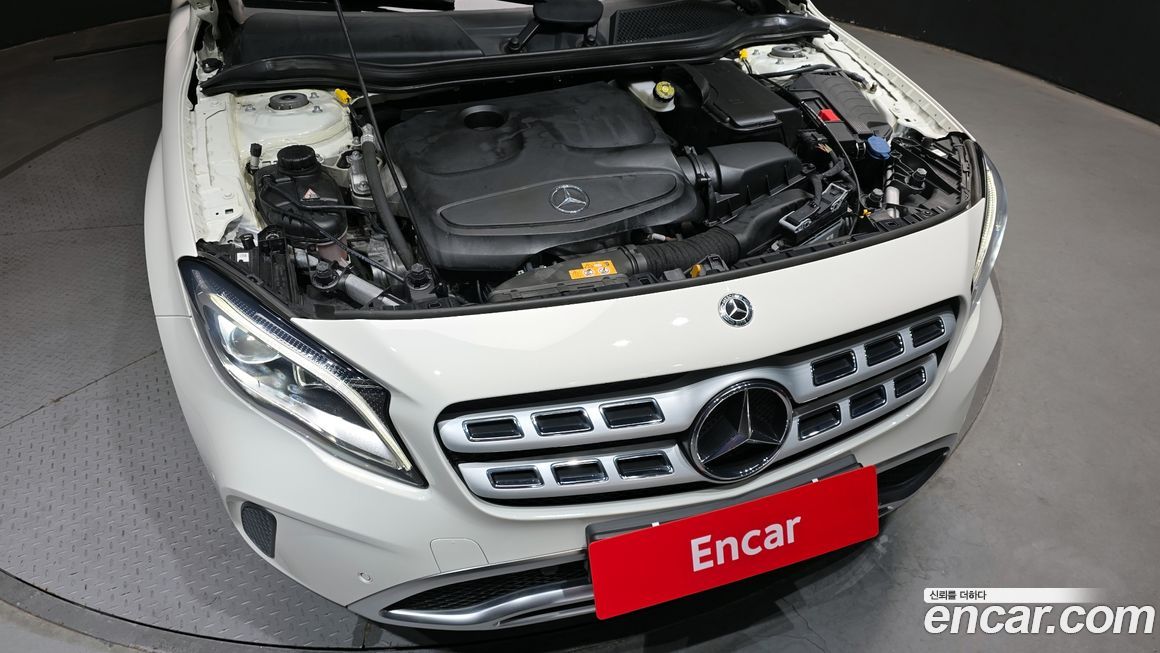 Mercedes-Benz GLA-Class 2018