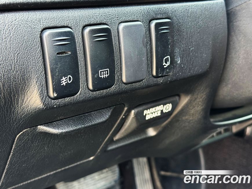 Kia Enterprise 2002