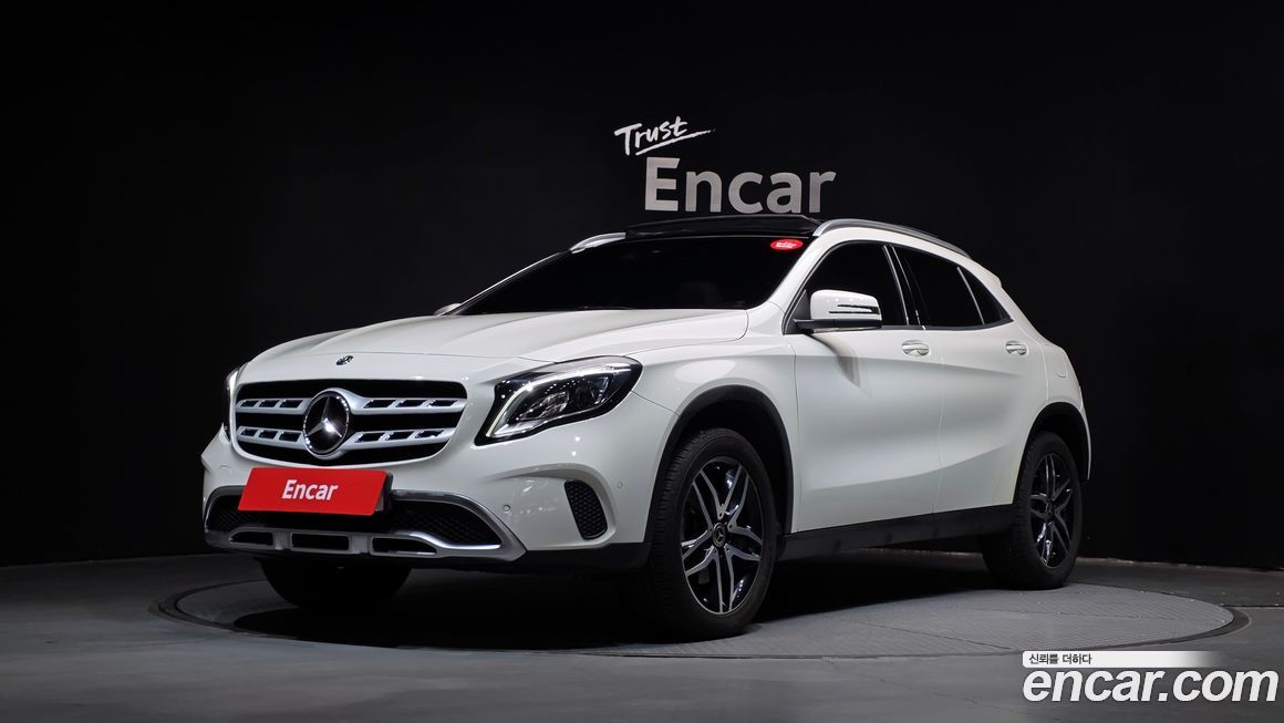 Mercedes-Benz GLA-Class 2018