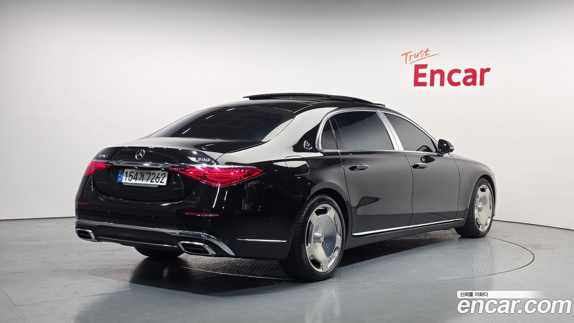 Mercedes-Benz S-Class 2022