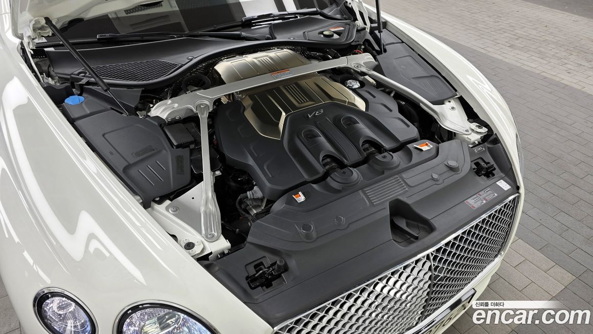 Bentley Continental 2022