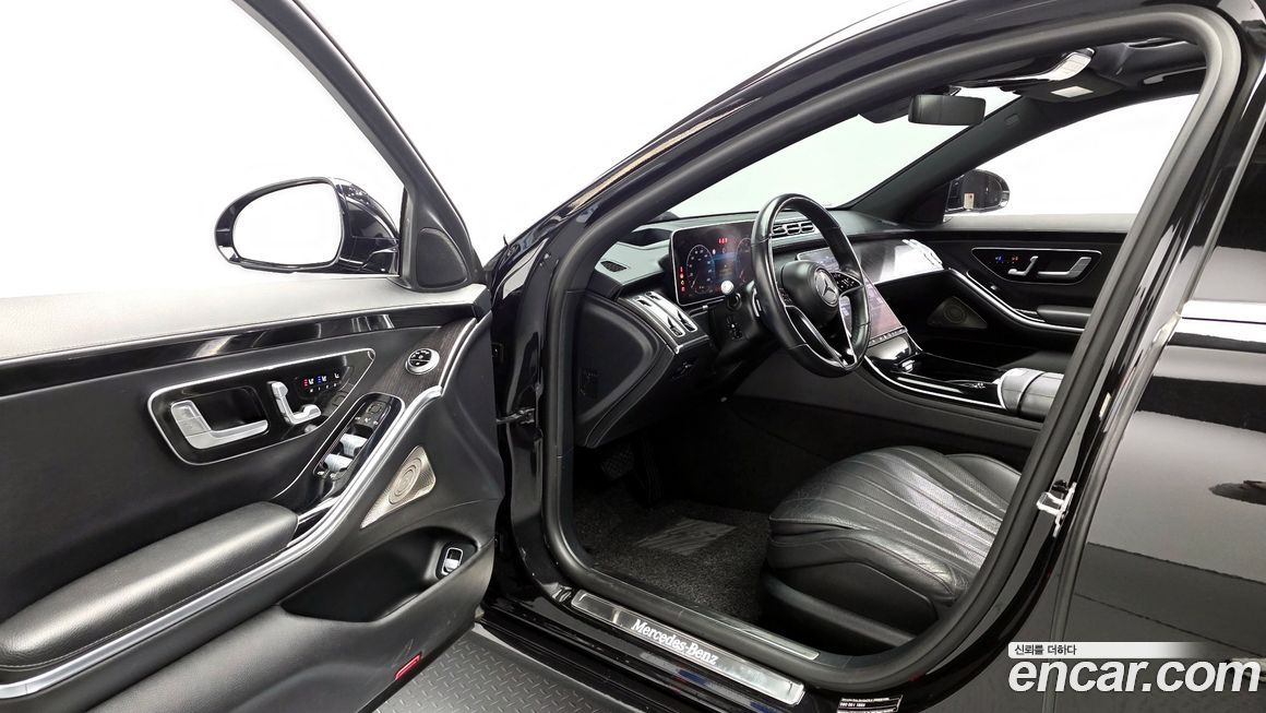 Mercedes-Benz S-Class 2022