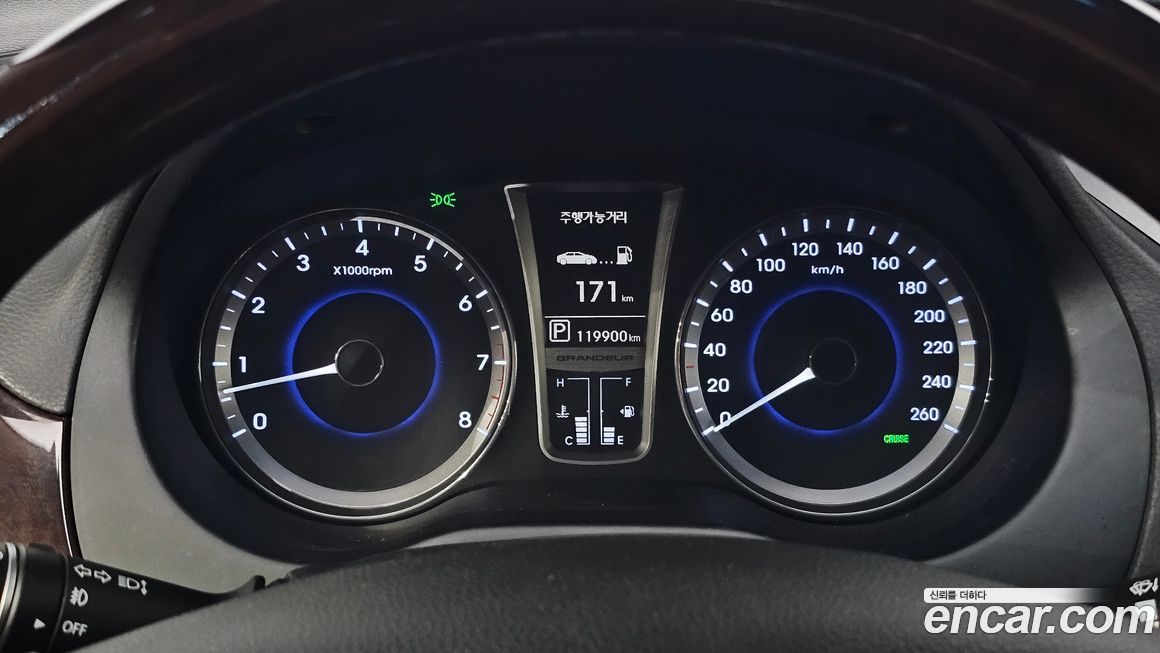 Hyundai Grandeur 2014