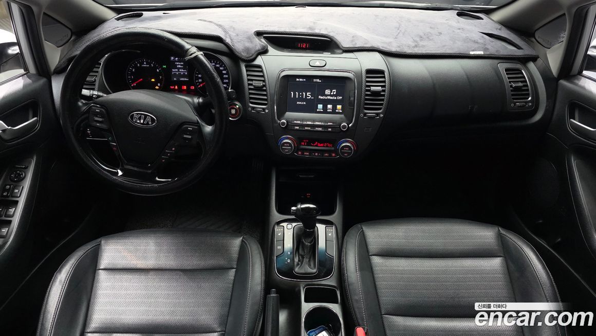 Kia K3 2016