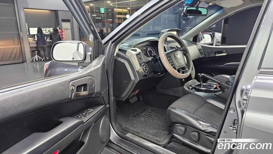 KG_Mobility_Ssangyong KORANDO 2013