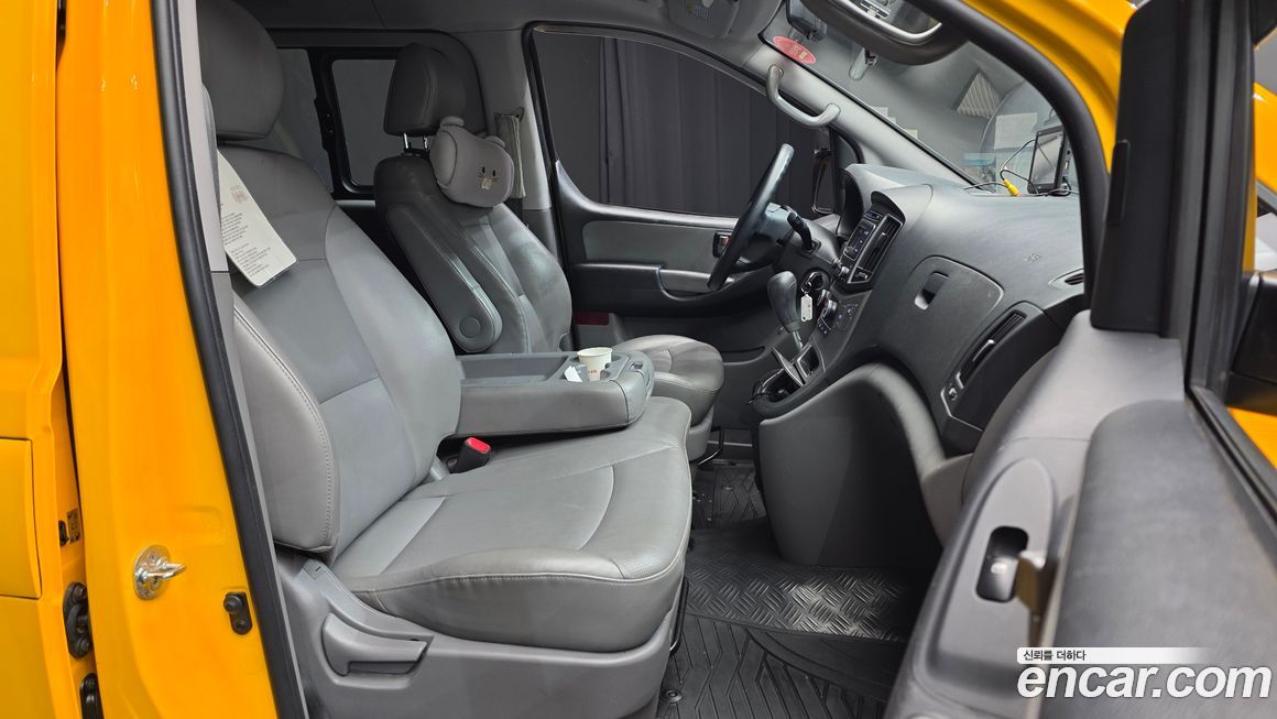 Hyundai Starex 2018