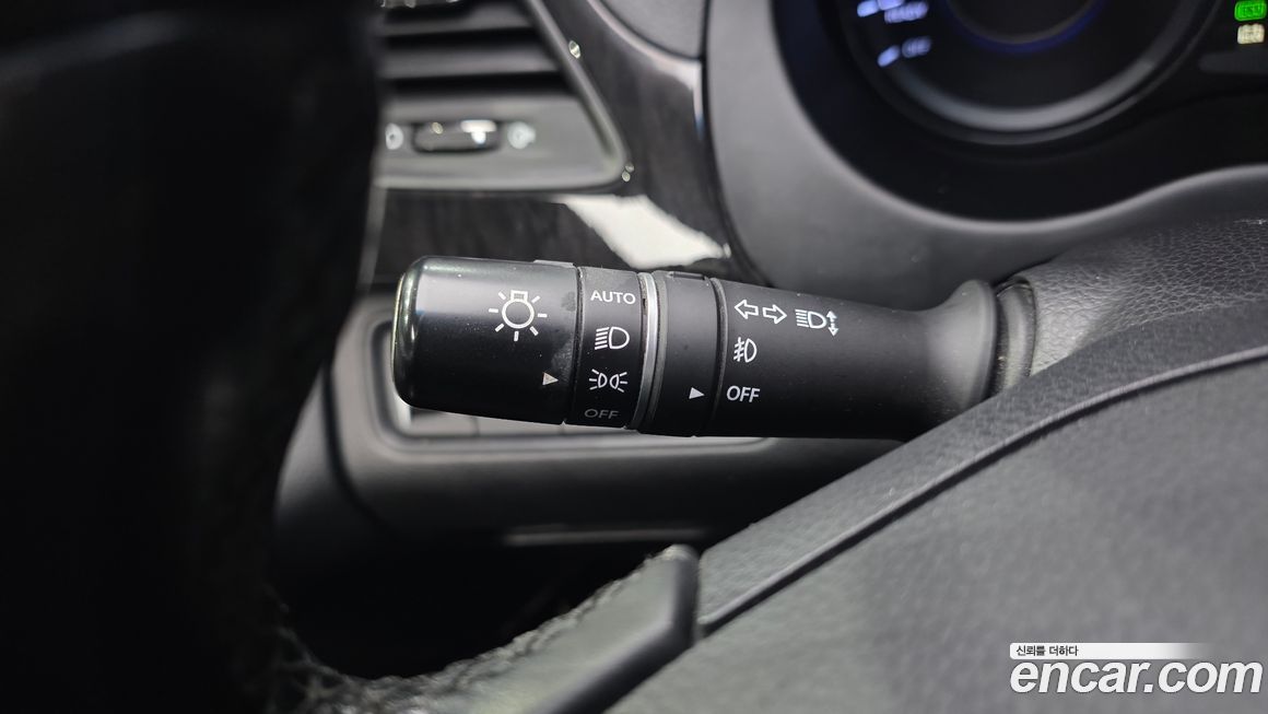 Hyundai Grandeur 2016