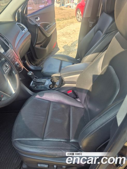 Hyundai Santafe 2014