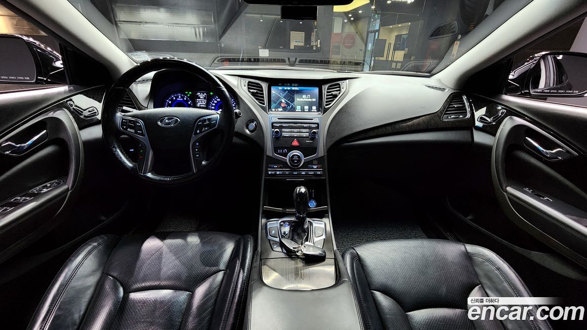 Hyundai Grandeur 2015