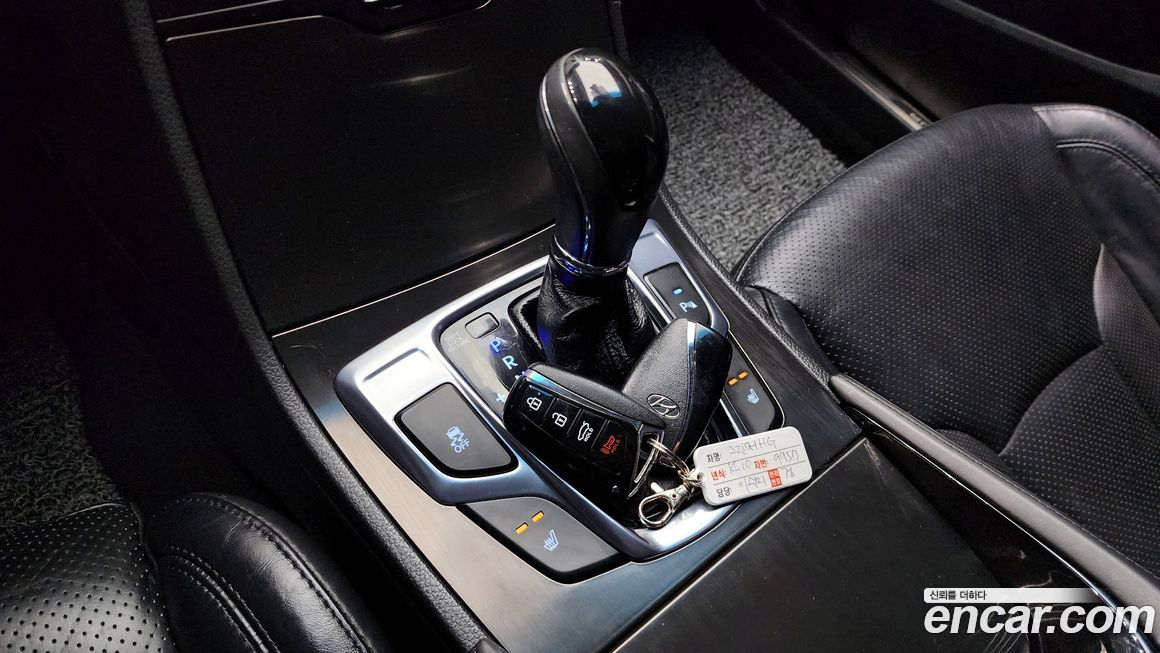 Hyundai Grandeur 2015