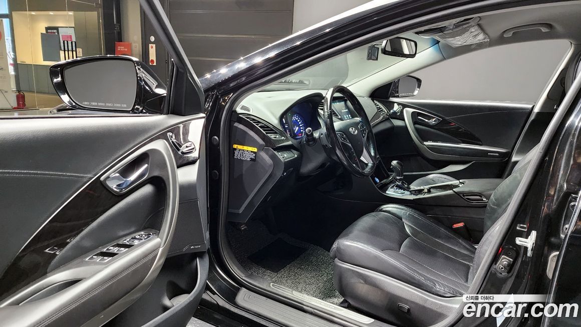 Hyundai Grandeur 2015