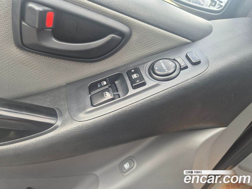Hyundai Starex 2018