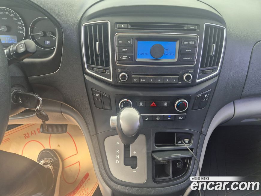 Hyundai Starex 2018