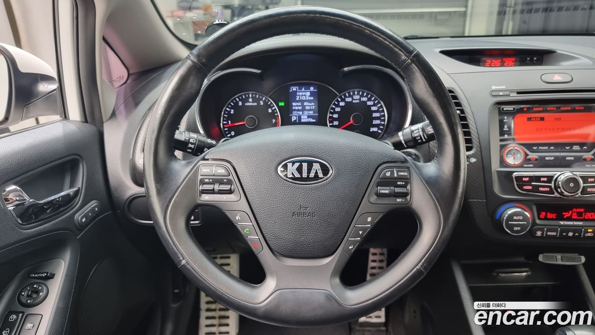 Kia K3 2013