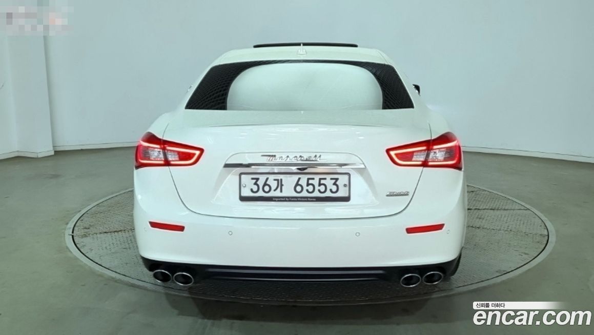Maserati Ghibli 2015
