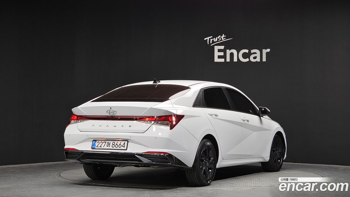 Hyundai AVANTE 2023