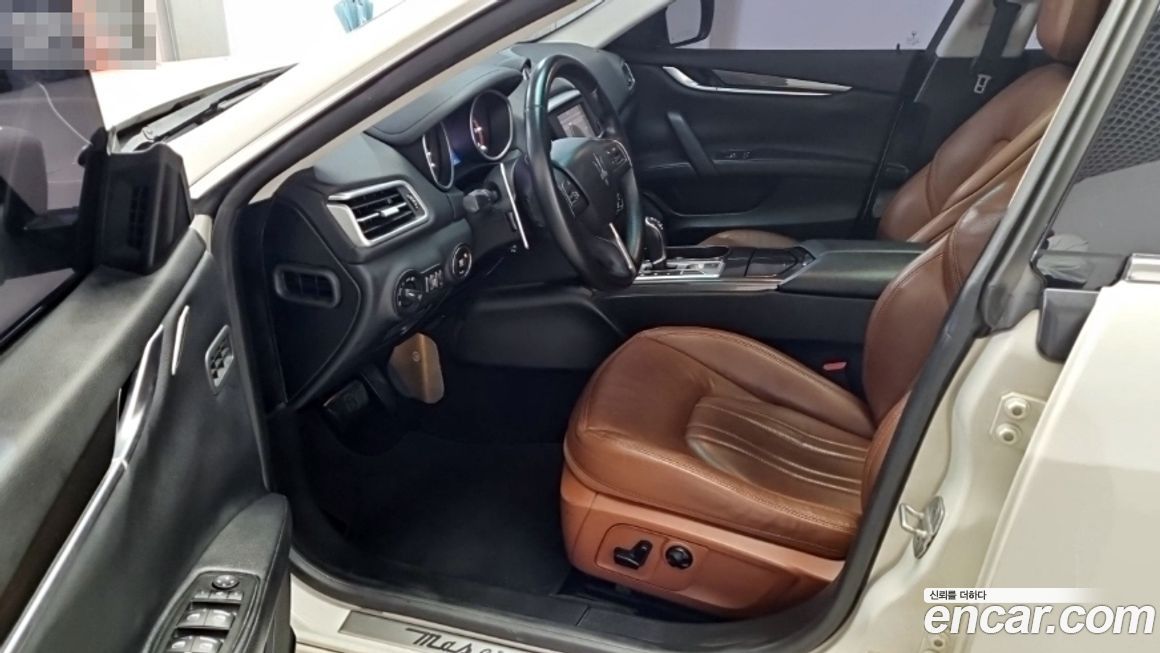 Maserati Ghibli 2015