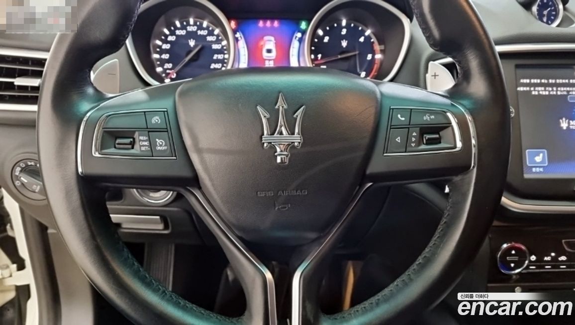 Maserati Ghibli 2015