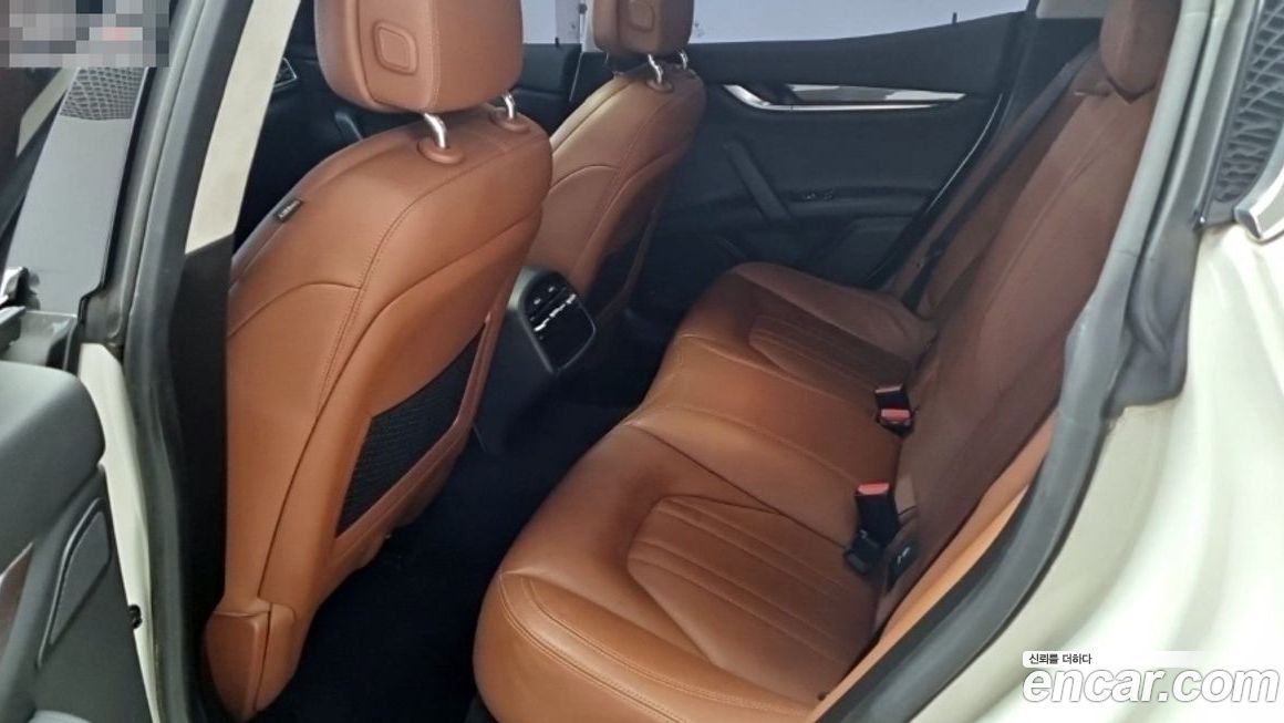 Maserati Ghibli 2015