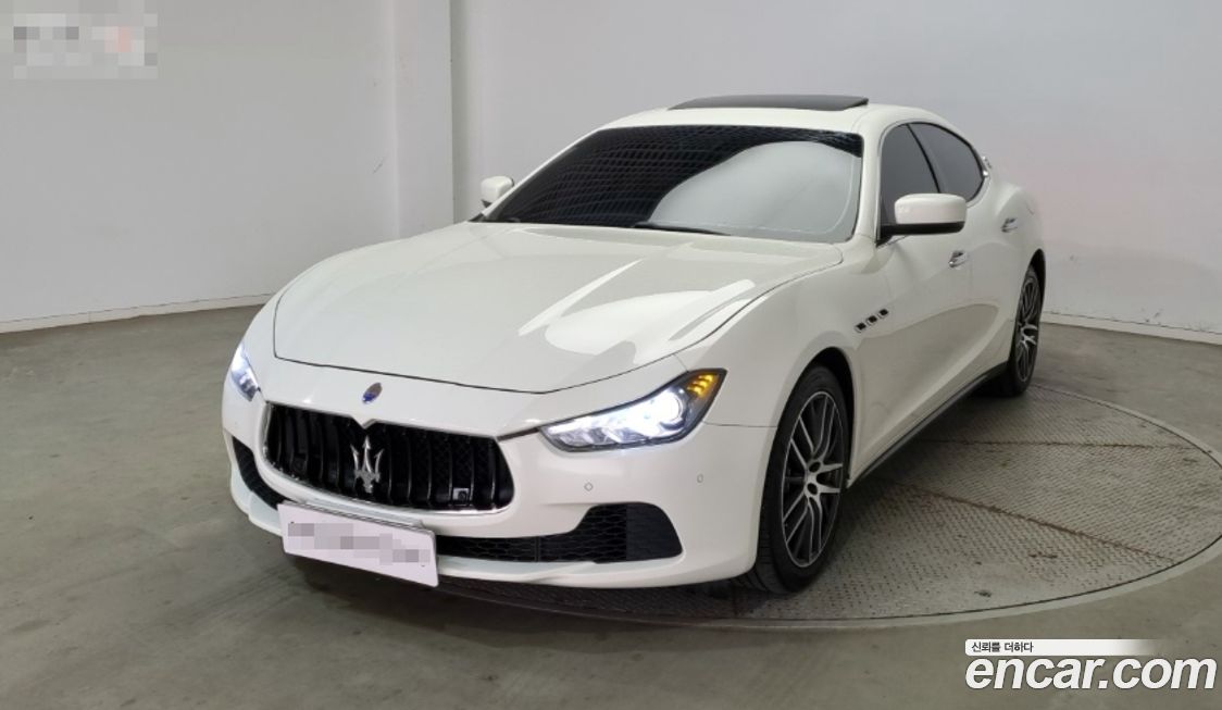 Maserati Ghibli 2015