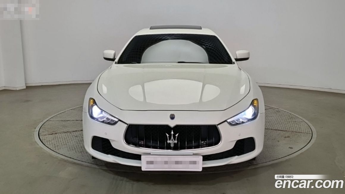 Maserati Ghibli 2015